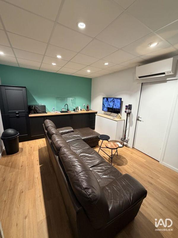 Local commercial - 297 m²