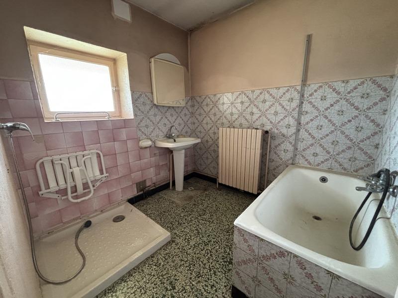 Maison - 159 m² - 6 pièces