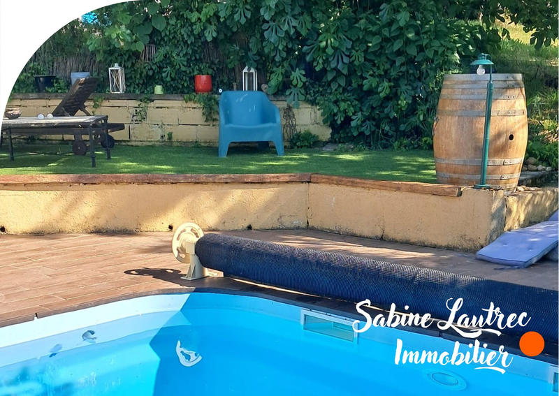 Propriété - 270 m² - 7 pièces