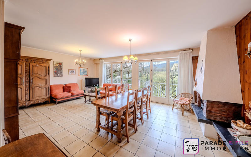 Maison - 145 m² - 7 pièces