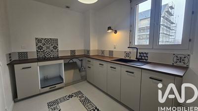 Appartement - 94 m² - 4 pièces