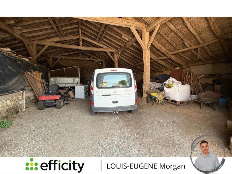 Corps de ferme - 565 m² - 10 pièces