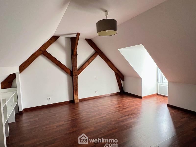 Maison - 185 m² - 5 pièces