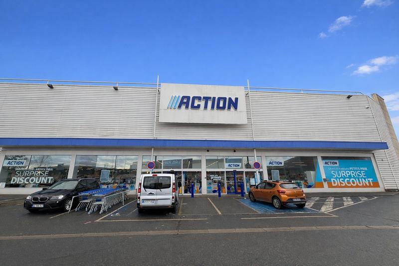 Local commercial - 2 046 m²