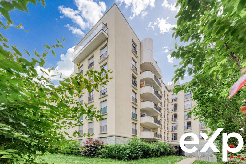 Appartement - 89 m² - 4 pièces