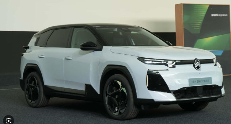 Citroën C5 Aircross Hybride 145 Cv Max + Hayon Electrique - Disponible Noir ou Blanc