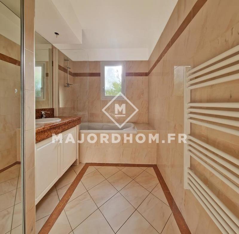 Appartement - 115 m² - 4 pièces