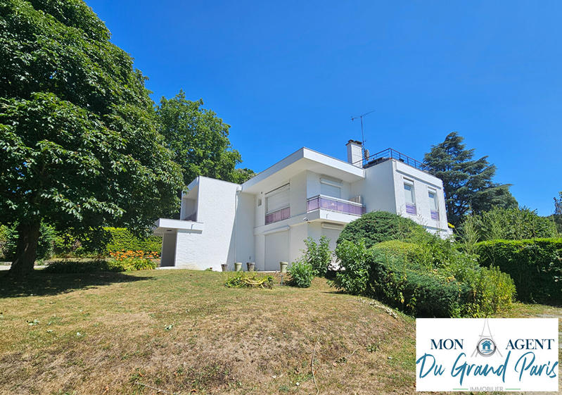 Appartement - 100 m² - 5 pièces