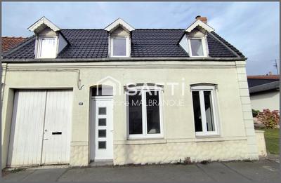 Maison - 60 m² - 5 pièces