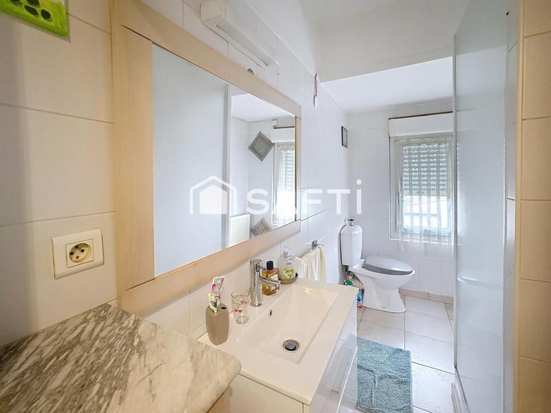 Maison - 157 m² - 10 pièces