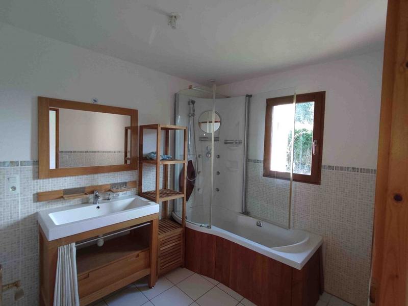 Maison - 143 m² - 5 pièces