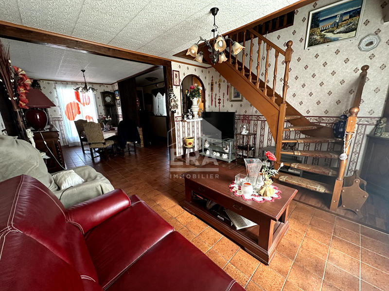 Maison - 101 m² - 5 pièces