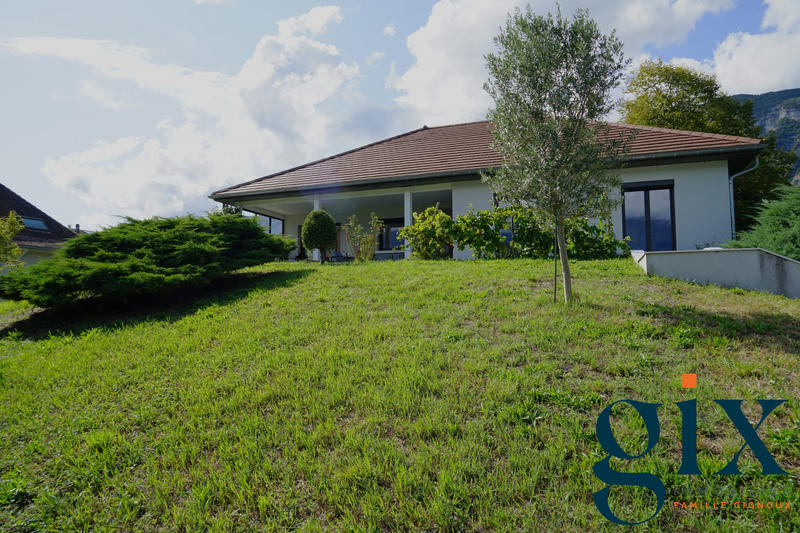 Maison - 149 m² - 7 pièces