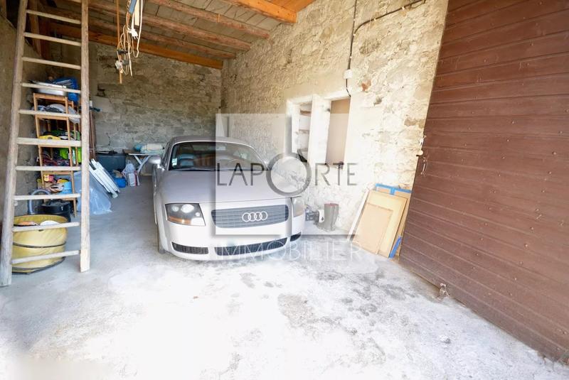 Château - 150 m² - 5 pièces