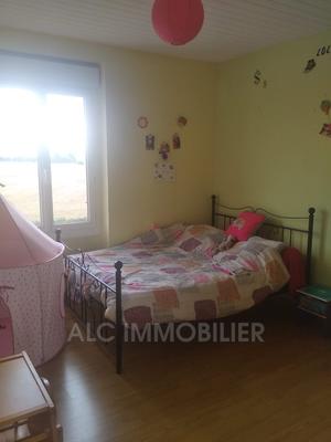 Maison - 87 m² - 4 pièces