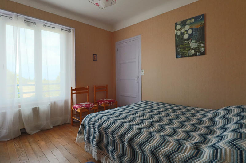 Maison - 95 m² - 6 pièces