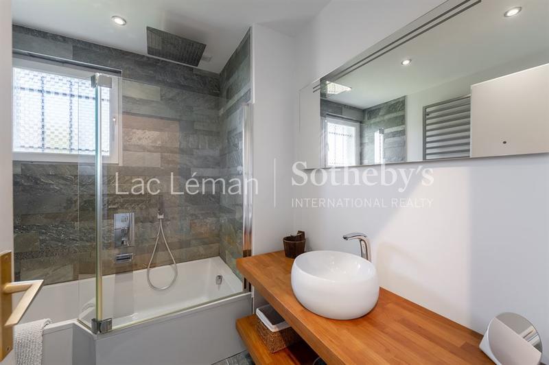 Villa - 162 m² - 5 pièces