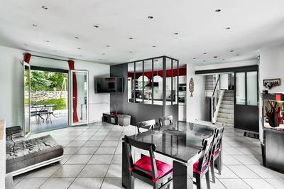 Maison - 145 m² - 6 pièces