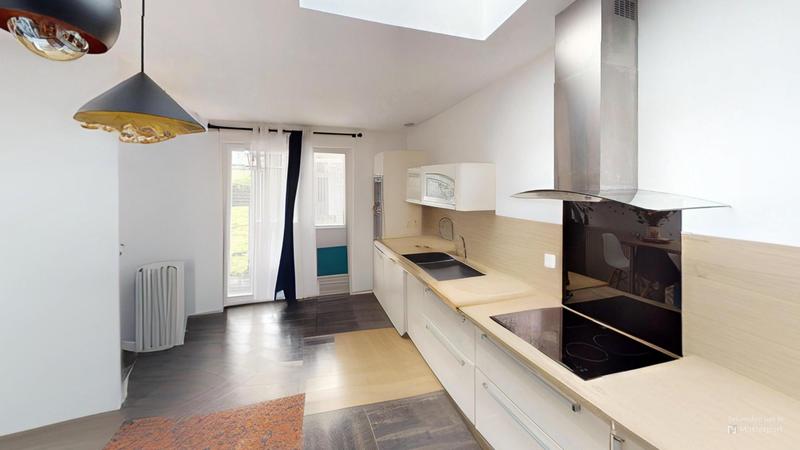 Maison - 90 m² - 3 pièces