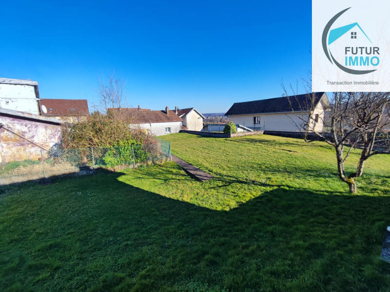 Maison - 205 m² - 8 pièces