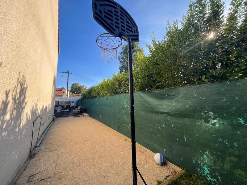 Maison - 129 m² - 7 pièces