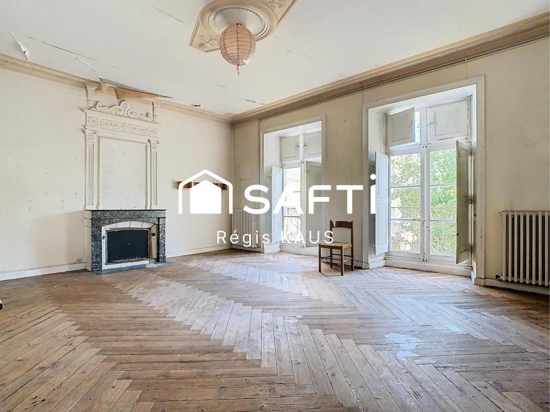 Maison - 480 m² - 10 pièces