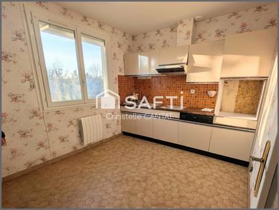 Maison - 74 m² - 5 pièces