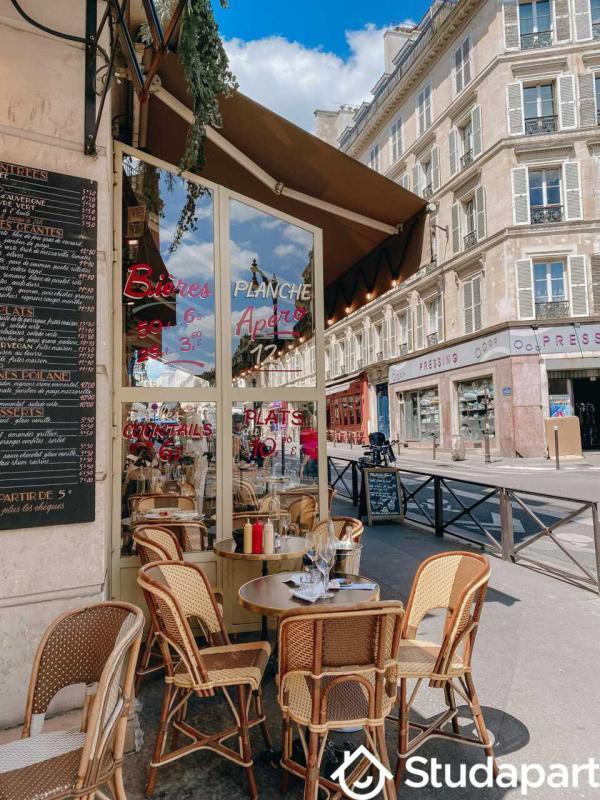 Appartement - 103 m² - 2 pièces