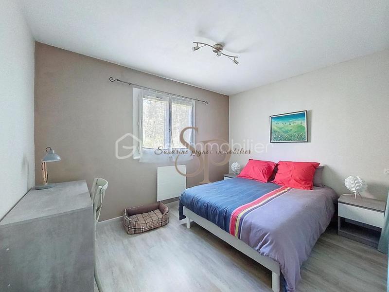 Pavillon - 125 m² - 7 pièces