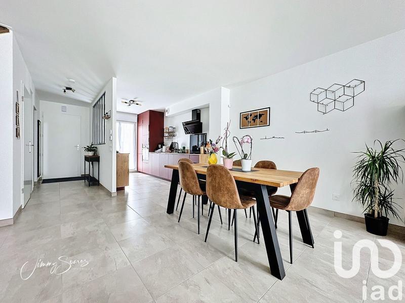 Maison - 100 m² - 5 pièces