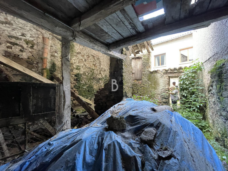 Maison de village - 130 m² - 2 pièces