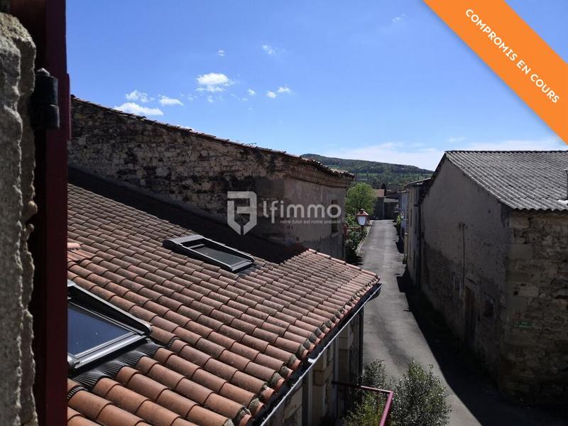 Maison de bourg - 96 m² - 5 pièces