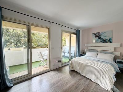 Studio - 23 m² - 1 pièce