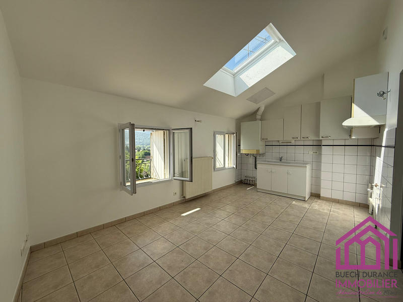 Appartement - 43 m² - 3 pièces