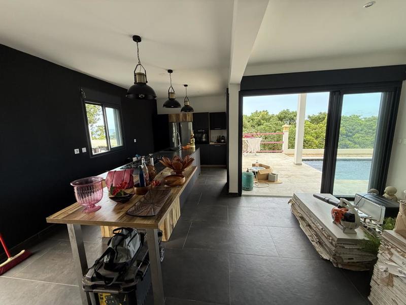 Villa - 146 m² - 5 pièces