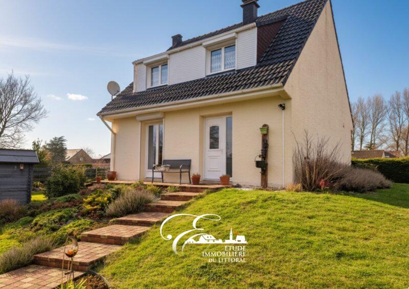 Maison - 90 m² - 5 pièces