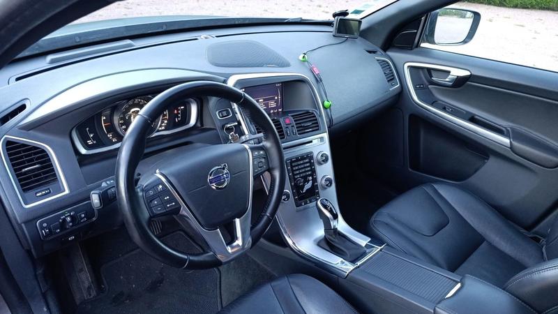 Volvo Xc60 2.0 D4 190 Fwd Geartronic8 Signature - Automatique Toit ouvrant