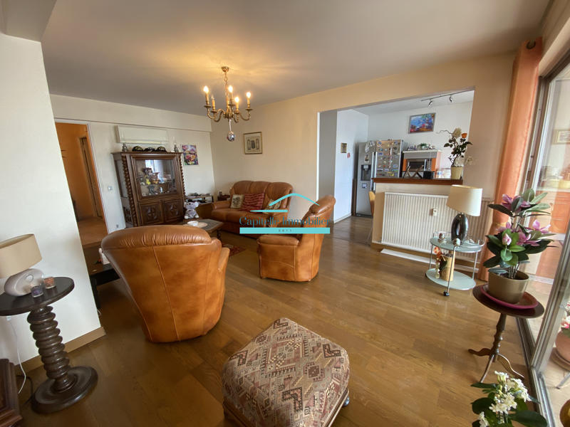 Appartement - 110 m² - 4 pièces