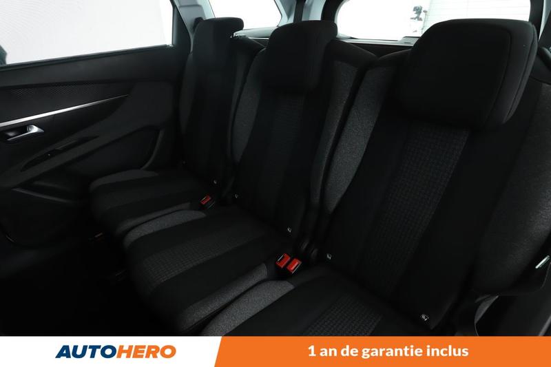 Peugeot 5008 1.5 Blue-HDi Active 130 ch