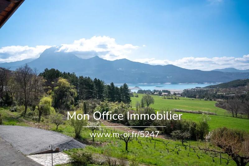 Maison - 200 m² - 6 pièces