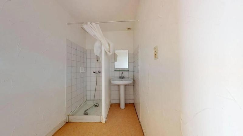 Propriété - 375 m² - 18 pièces
