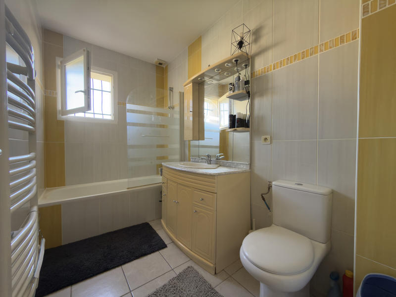 Villa - 110 m² - 4 pièces