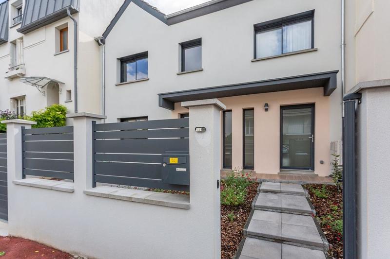 Maison - 128 m² - 6 pièces