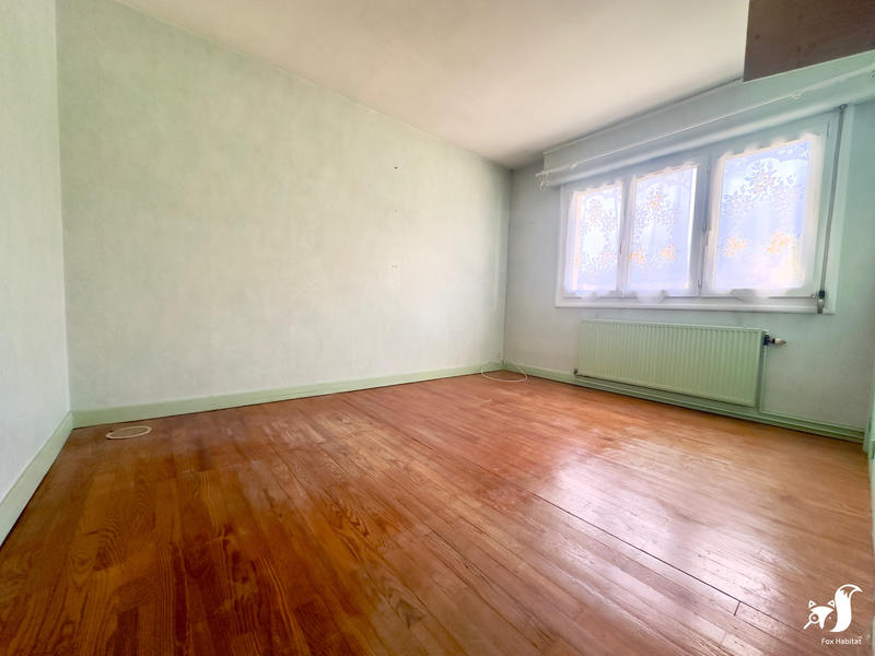 Maison - 85 m² - 5 pièces