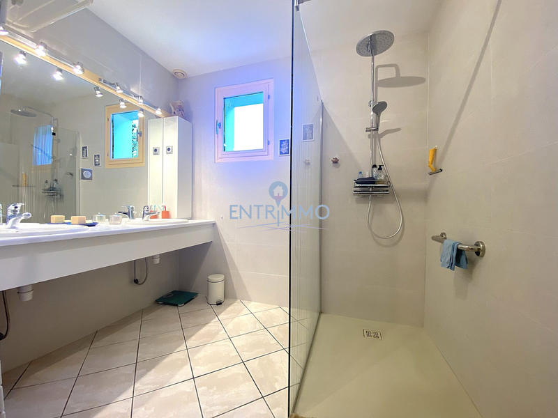 Maison - 162 m² - 6 pièces