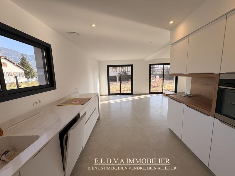 Maison contemporaine - 130 m² - 4 pièces