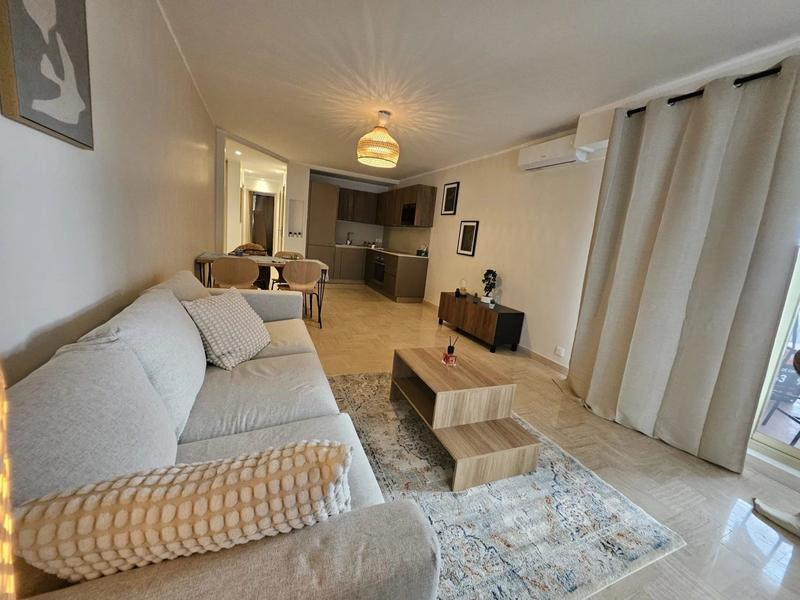 Appartement - 79 m² - 3 pièces