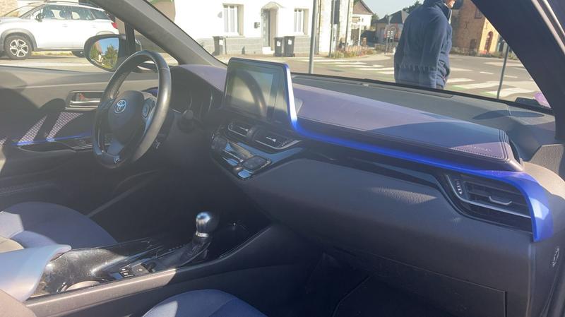 Toyota c-Hr 1.8 Vvt-i 122 Hybrid Cvt Graphic