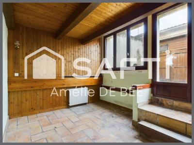 Maison - 174 m² - 9 pièces