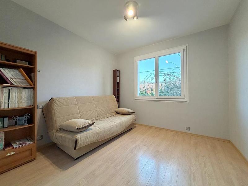 Maison - 187 m² - 8 pièces